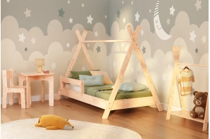 Łóżko domek dla dziecka z barierką i stelażem TIPI Montessori Drewniane