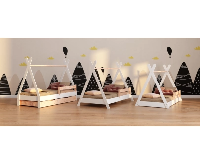 Łóżko domek dla dziecka z barierką i stelażem TIPI Montessori Drewniane