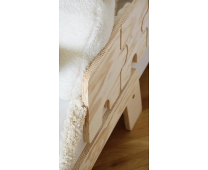 Łóżko pojedyncze dla dzieci z barierką i stelażem PUZZLE BR1 Montessori Drewniane