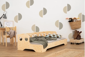Łóżko pojedyncze dla dzieci z barierką i stelażem sofa TILA 5S Montessori Drewniane