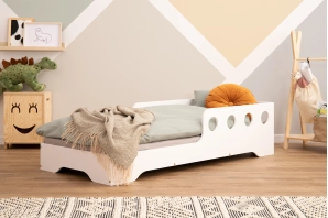 Łóżko pojedyncze dla dzieci z barierką i stelażem TILA 6C Montessori Drewniane