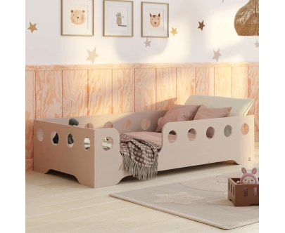 Łóżko pojedyncze dla dzieci z barierką i stelażem TILA 4 Montessori Drewniane