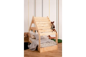 Łóżko domek dla dziecka z niską konstrukcją i stelażem MOON G Montessori Drewniane