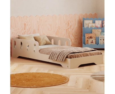 Łóżko pojedyncze dla dzieci z barierką i stelażem TILA 6 Montessori Drewniane