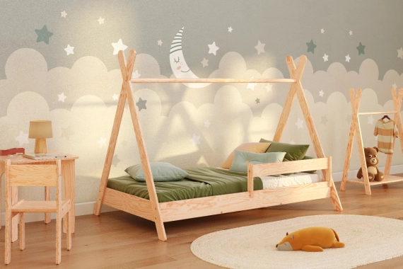 Łóżko domek dla dziecka z barierką i stelażem TIPI Montessori Drewniane