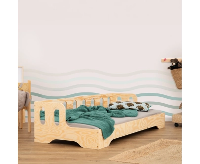 Łóżko pojedyncze dla dzieci z barierką i stelażem sofa TILA 1S Montessori Drewniane