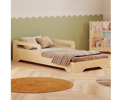 Łóżko pojedyncze dla dzieci z barierką i stelażem TILA 3 Montessori Drewniane
