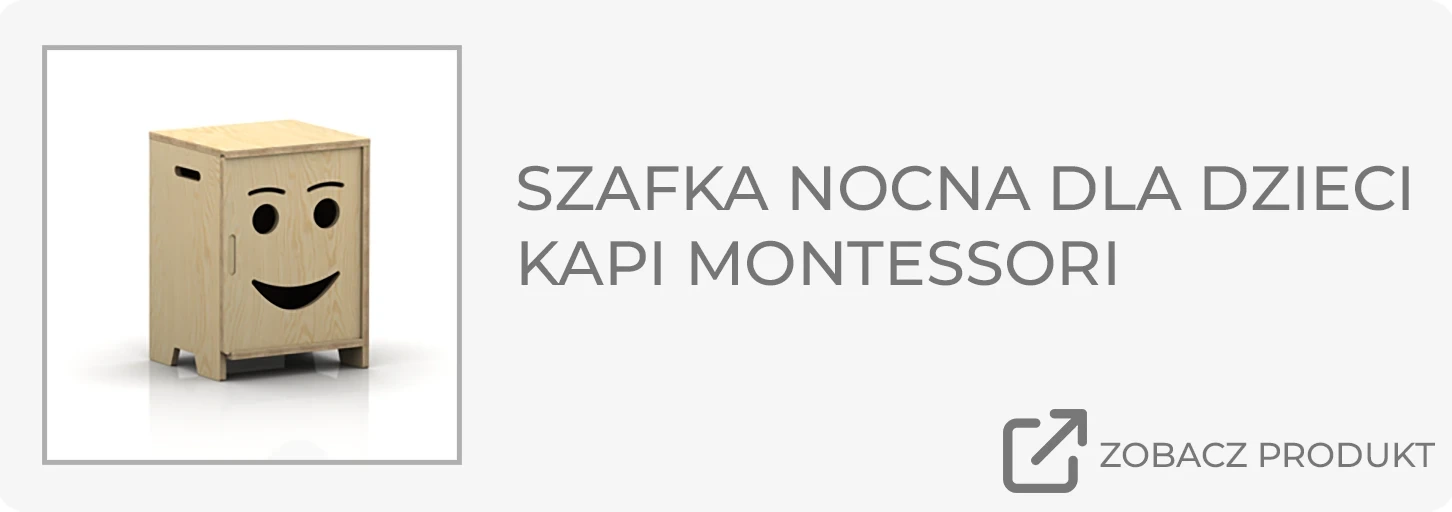 Drewniane biurko i krzesełko dla dziecka ze sklejki sosnowej w kolorze naturalnego drewna